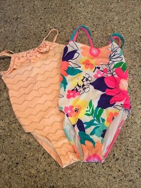 Size 4 Gymboree and Old Navy Swimsuit Lot
